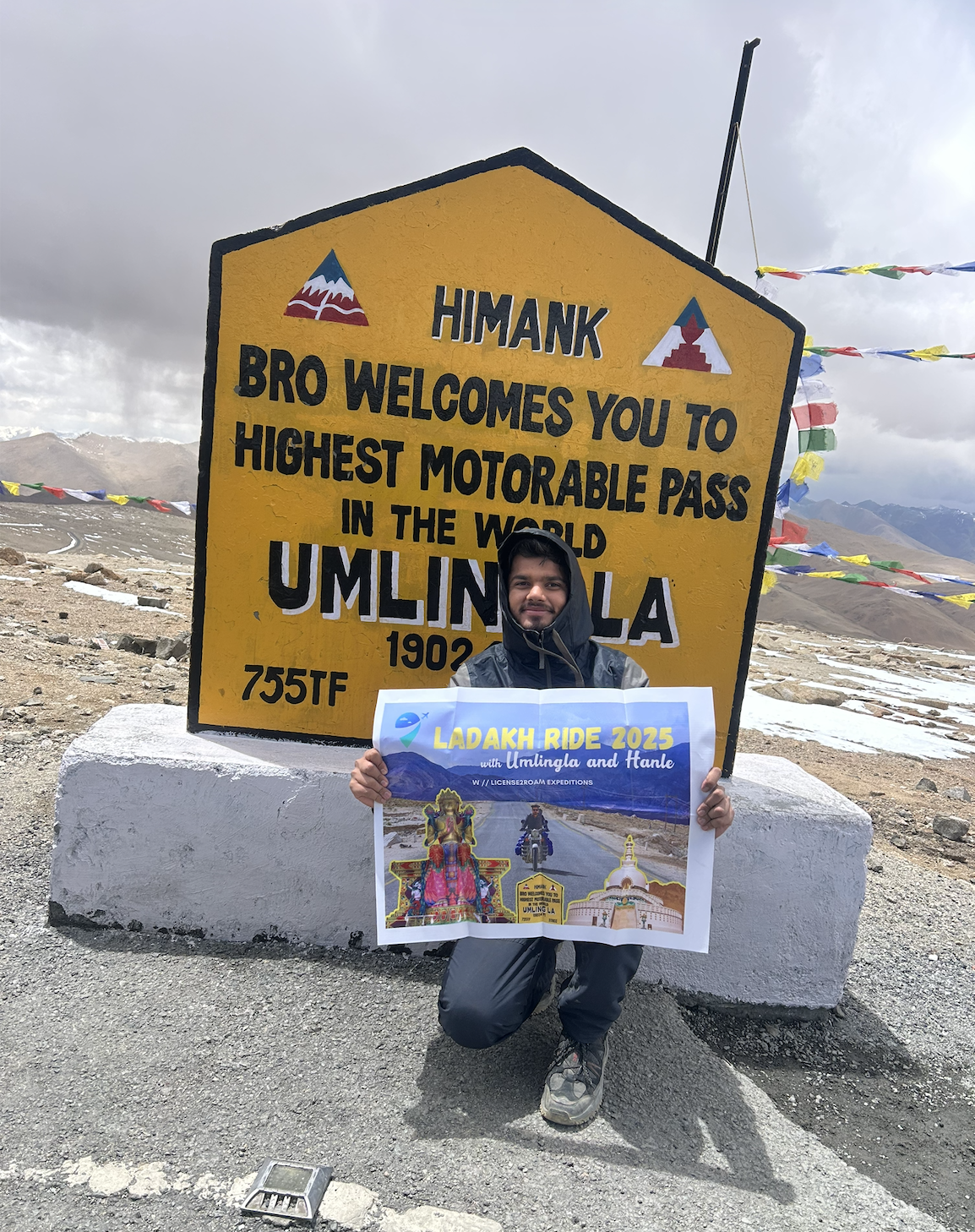 umling-la-highest-motorable-pass-ladakh-bike-trip-license2roam